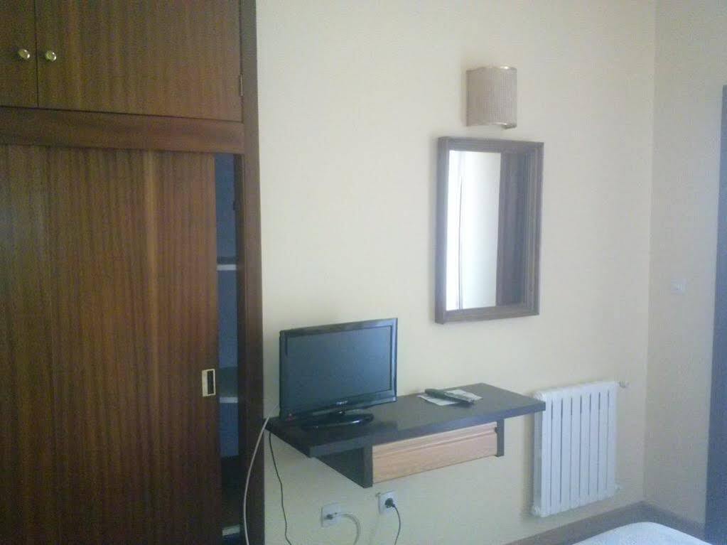 Hotel Con D´arbon 2*